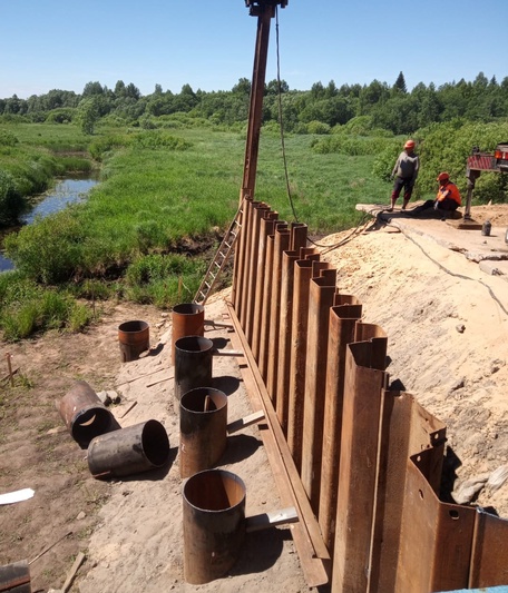 Устройство
шпунтового ограждения