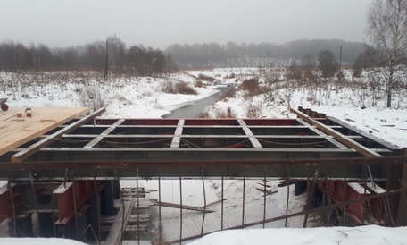 Устройство
временных мостов