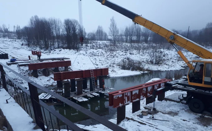 Устройство
временных мостов