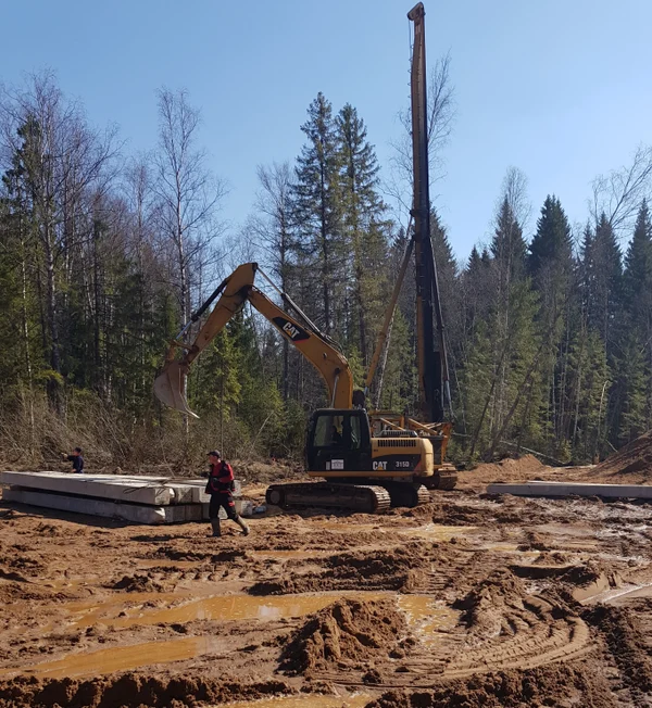Погружение железобетонных свай