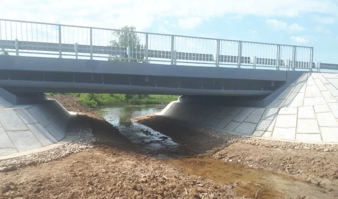 Строительство, ремонт, реконструкция и содержание искусственных     сооружений на автомобильных и железных дорогах